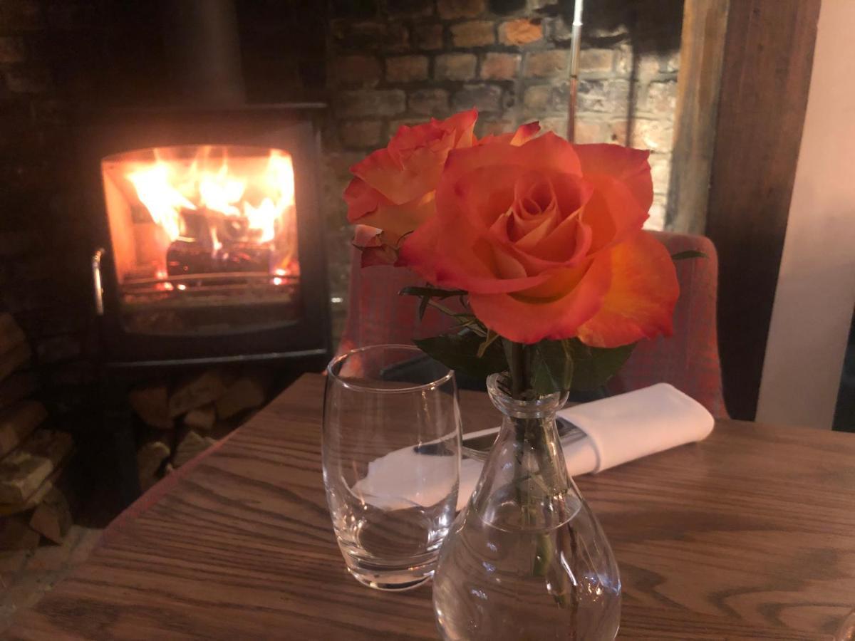 Host & Stay - The Raven Hotel Much Wenlock Kültér fotó
