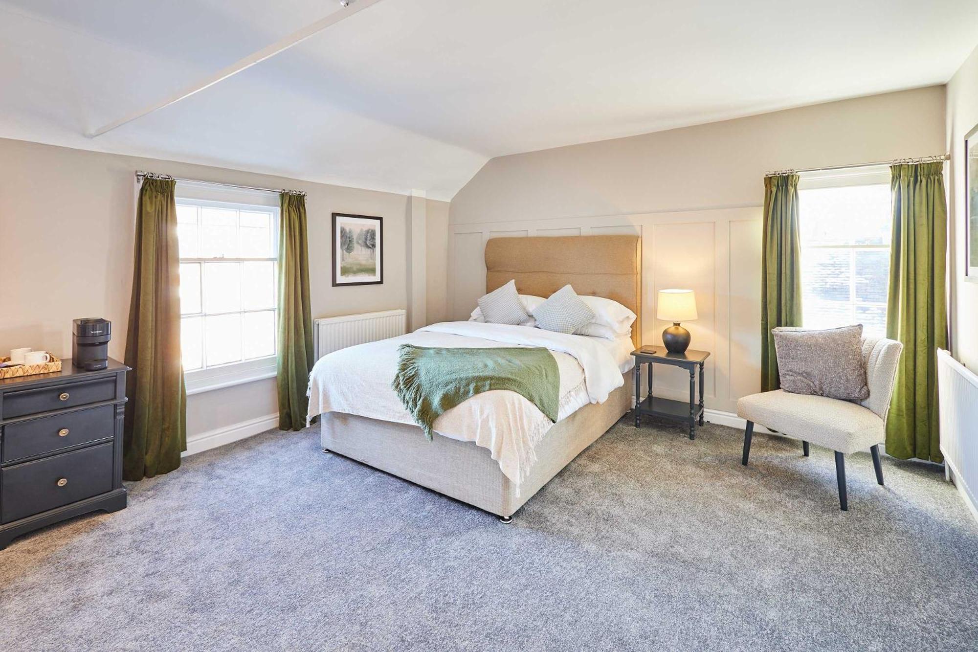 Host & Stay - The Raven Hotel Much Wenlock Kültér fotó