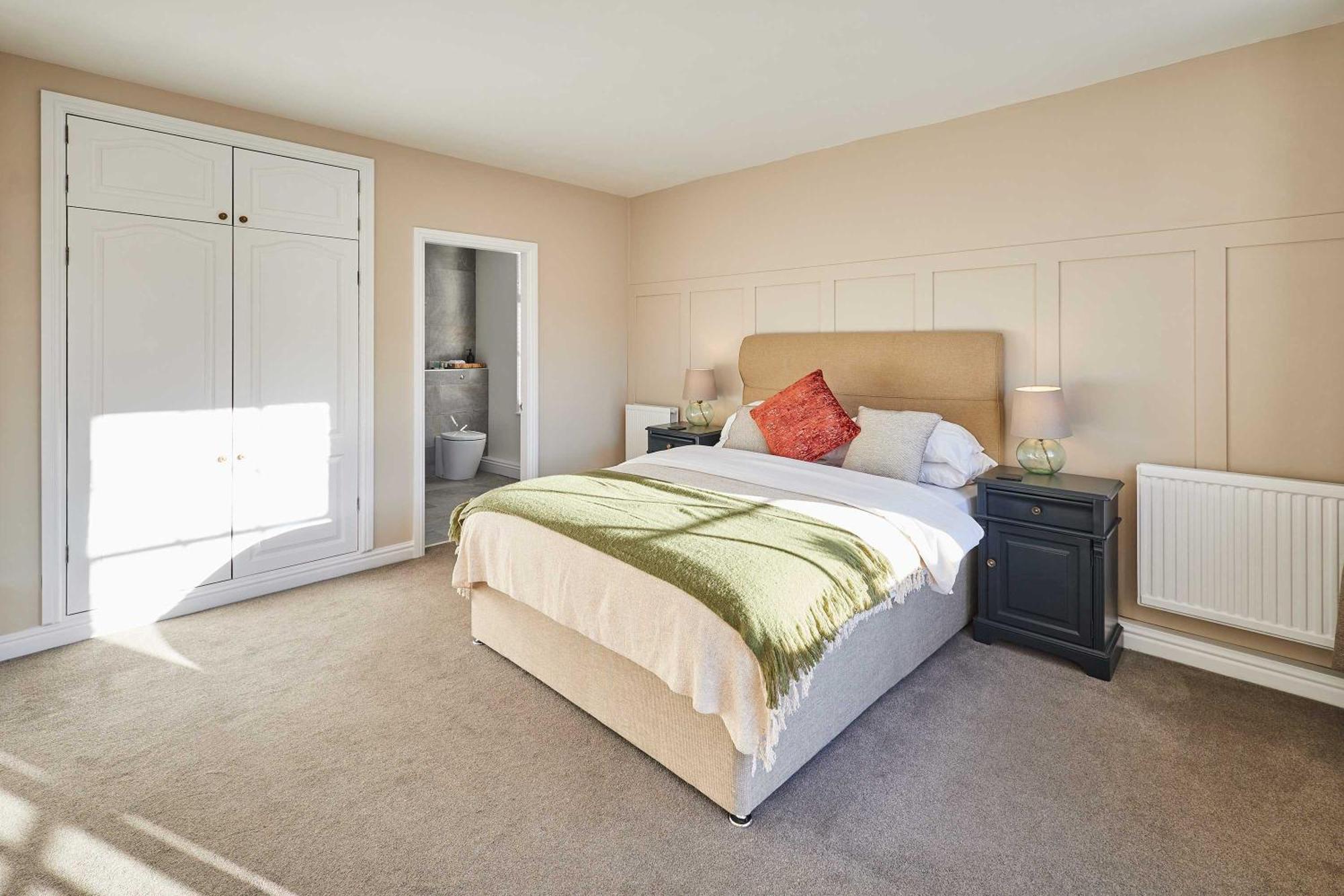 Host & Stay - The Raven Hotel Much Wenlock Szoba fotó