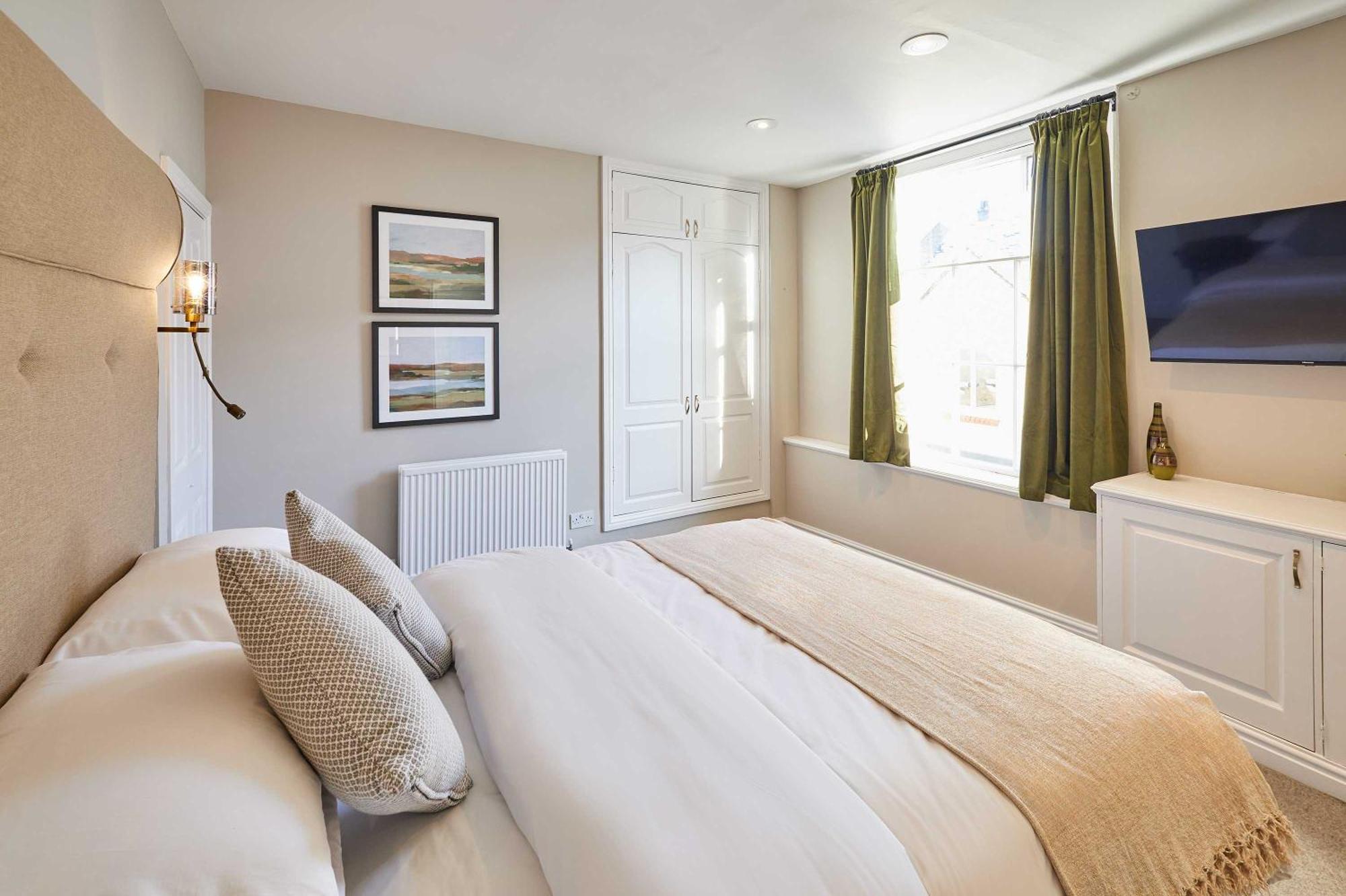 Host & Stay - The Raven Hotel Much Wenlock Szoba fotó
